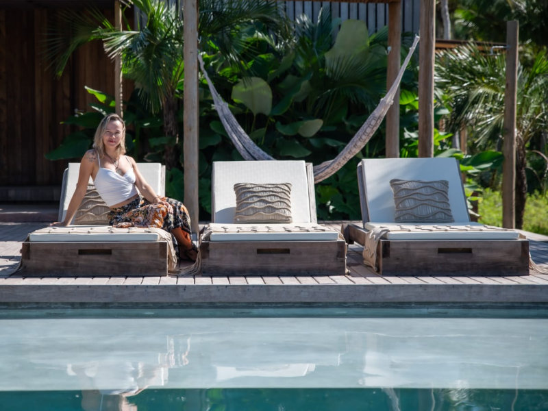 Meraki Entre Fios e Cordas estreia na Bienal de Arquitetura Brasileira com peças autorais na exposição Casa Di Chico